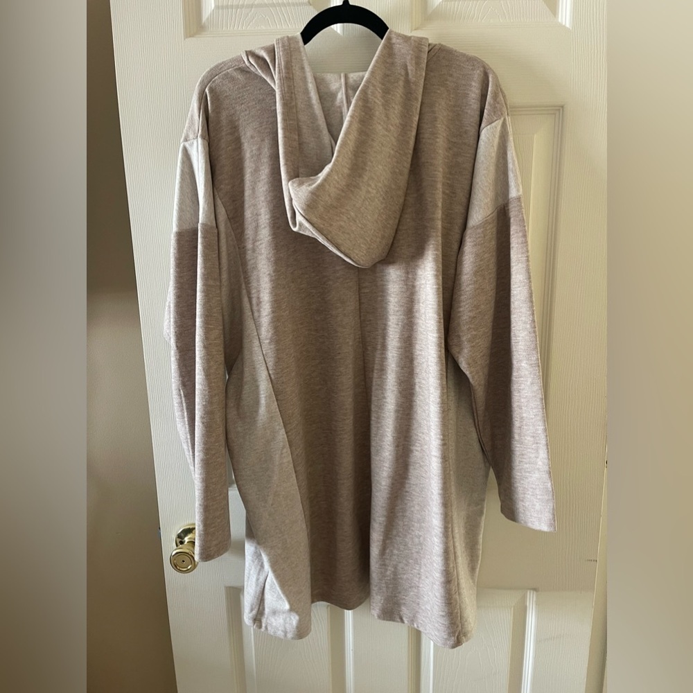 Anybody cardigan • Women’s XL - Picture 2 of 5